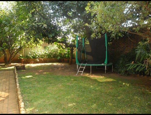 4 BEDROOM HOUSE FOR SALE IN KENSINGTON